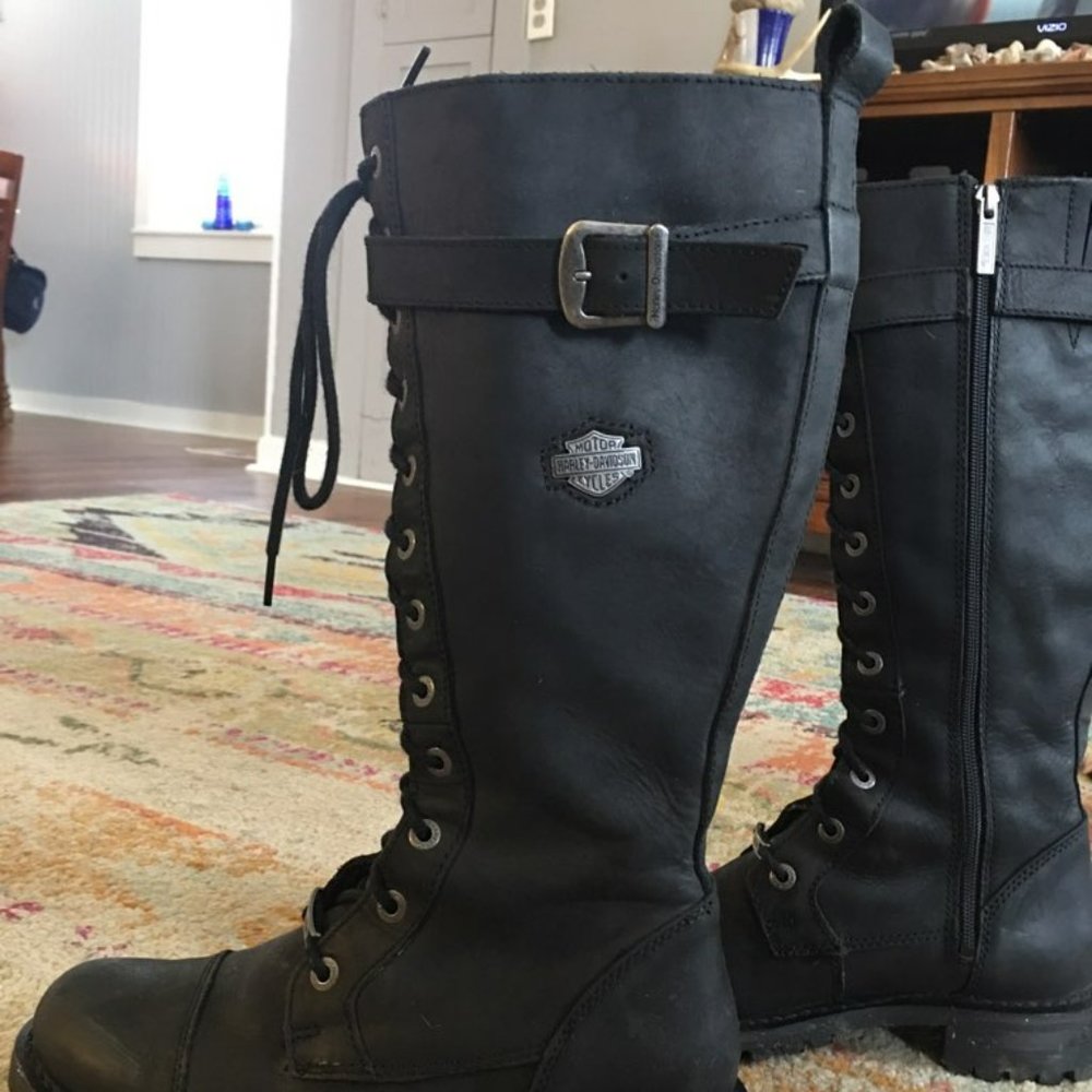 Women's Harley Davidson Lace Up Boots size 9 EXCELLENT condition